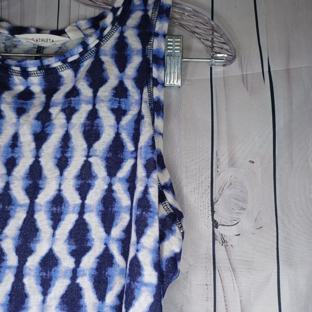 Athleta Blue and White Sleeveless Top - Picture 2 of 12